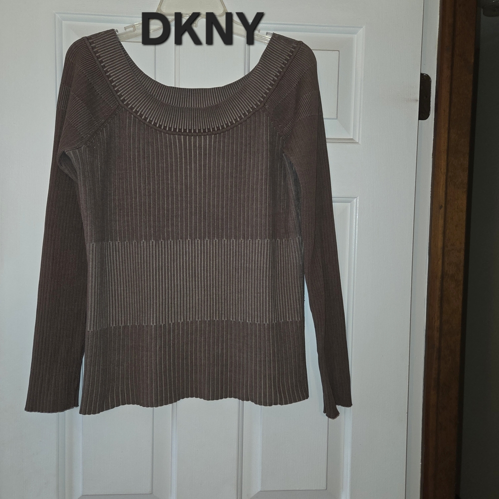 DKNY Ribbed Knit Top